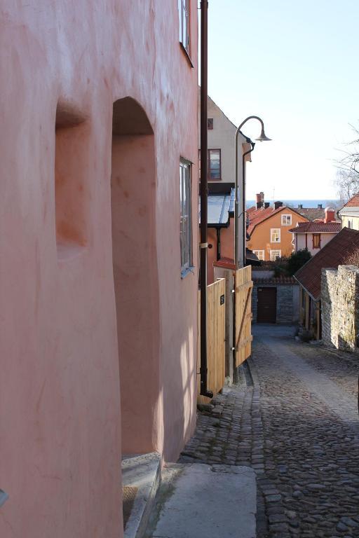 Visby Logi & Vandrarhem St: Hansgatan Екстер'єр фото